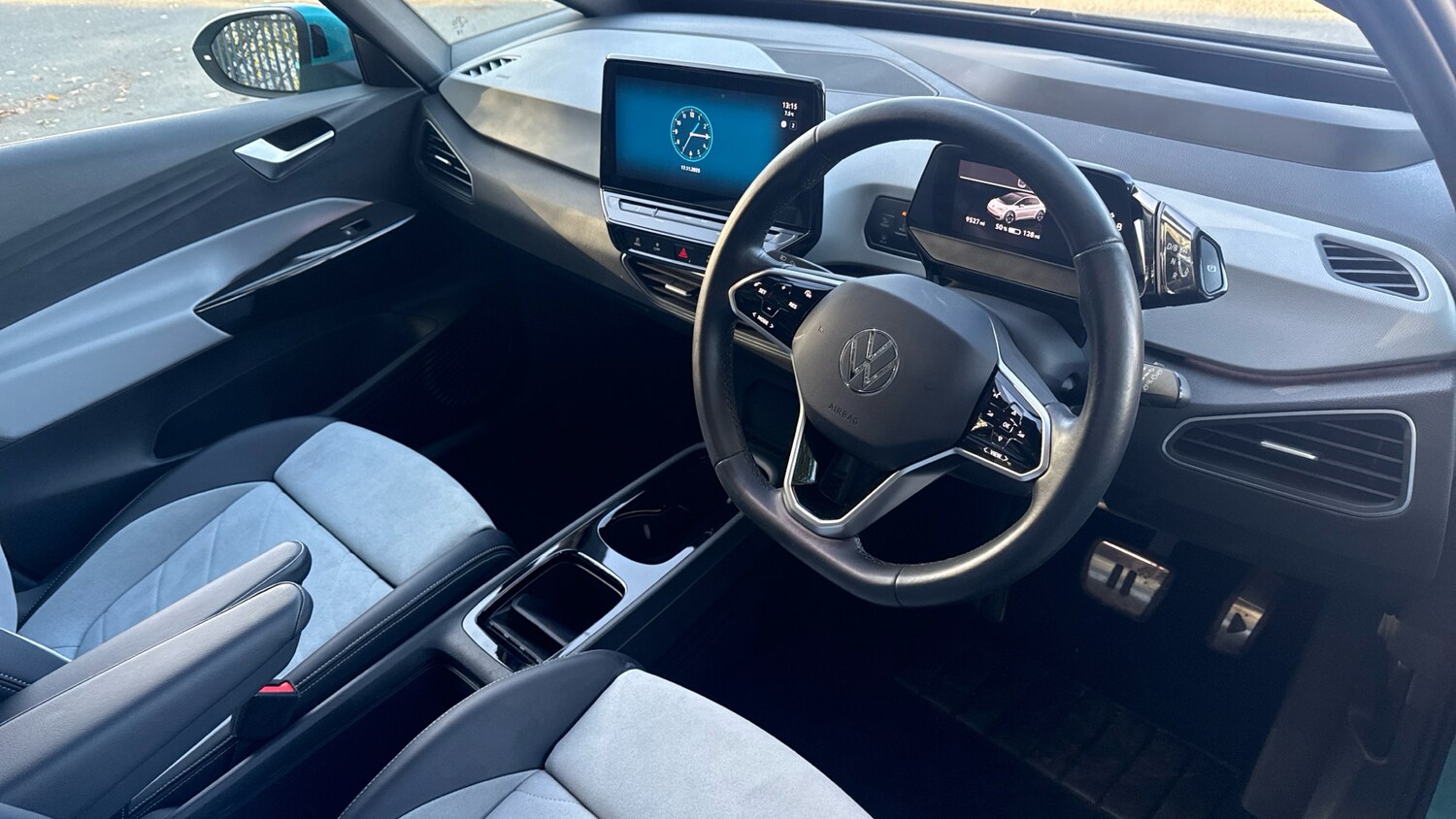 Used Volkswagen ID.3 2023 for sale - 76559871: Photo 6