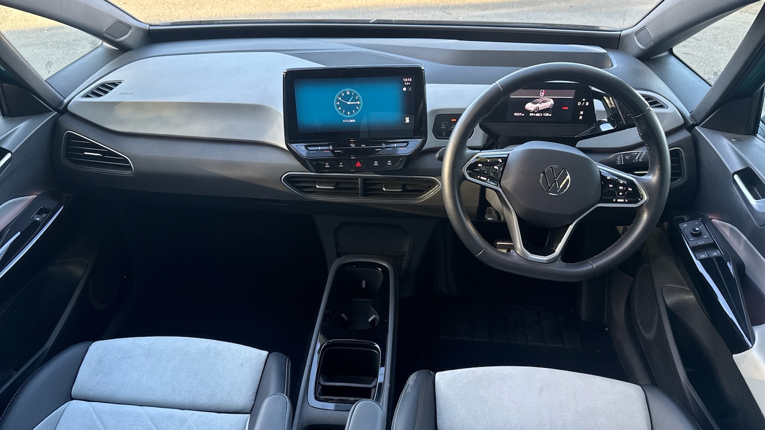 Used Volkswagen ID.3 2023 for sale - 76559871: Photo 9