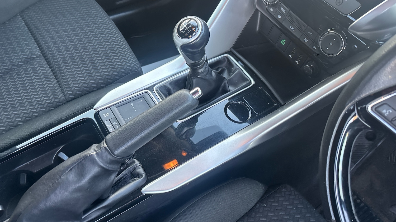 Used Mitsubishi Eclipse Cross 2019 for sale - 77337501: Photo 13