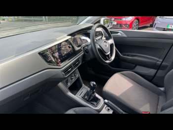 Used Volkswagen Polo 2018 for sale - 74513357: Photo