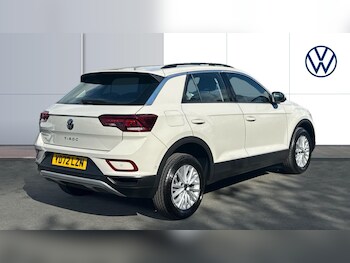 Used Volkswagen T-Roc 2022 for sale - 75871407: Photo