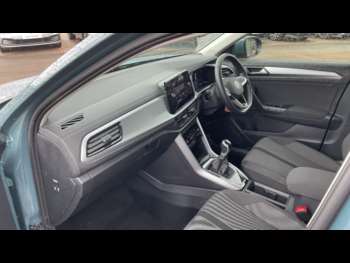 Used Volkswagen T-Roc 2023 for sale - 74854495: Photo