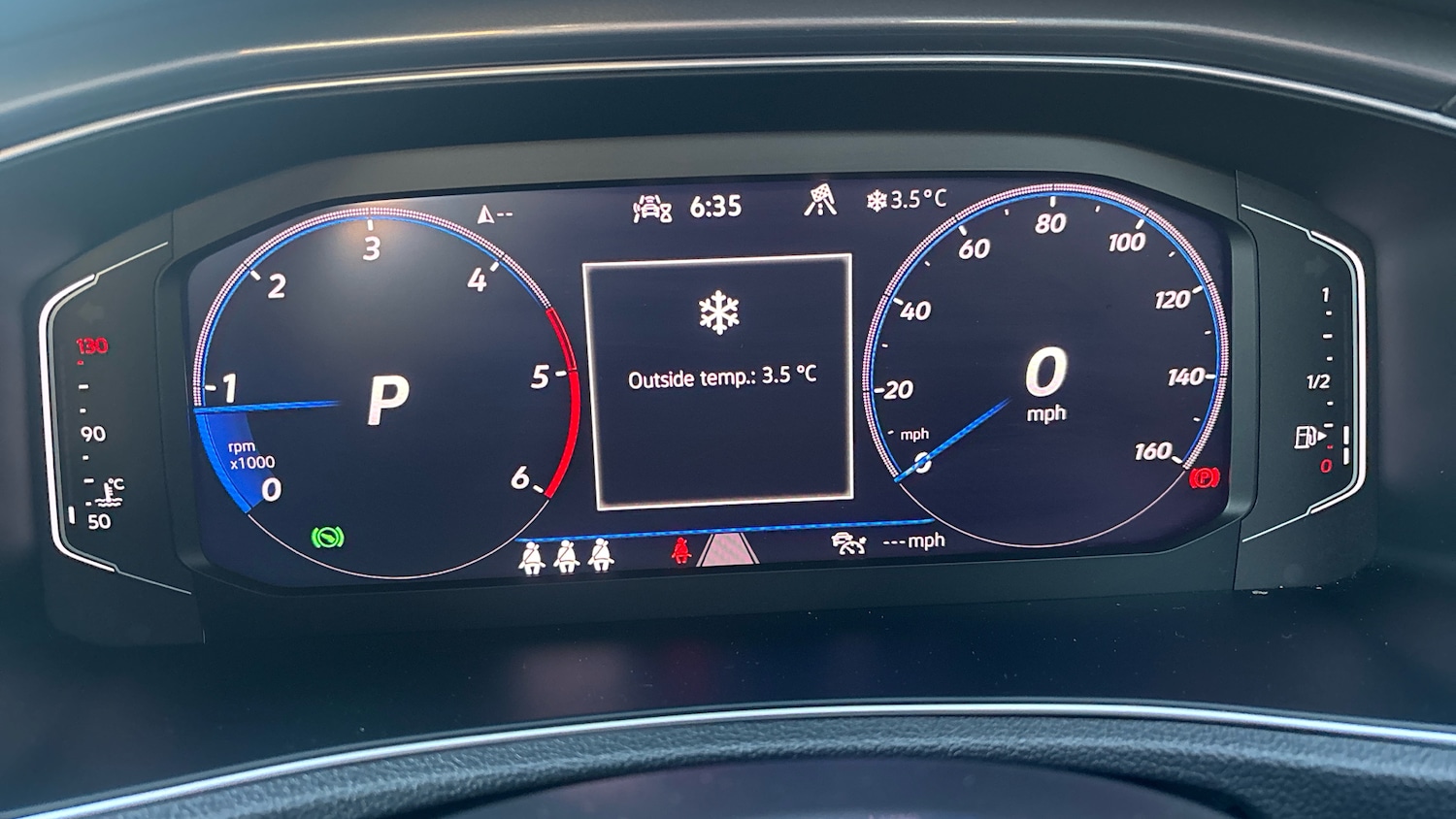 Used Volkswagen T-Roc 2021 for sale - 76650965: Photo 11