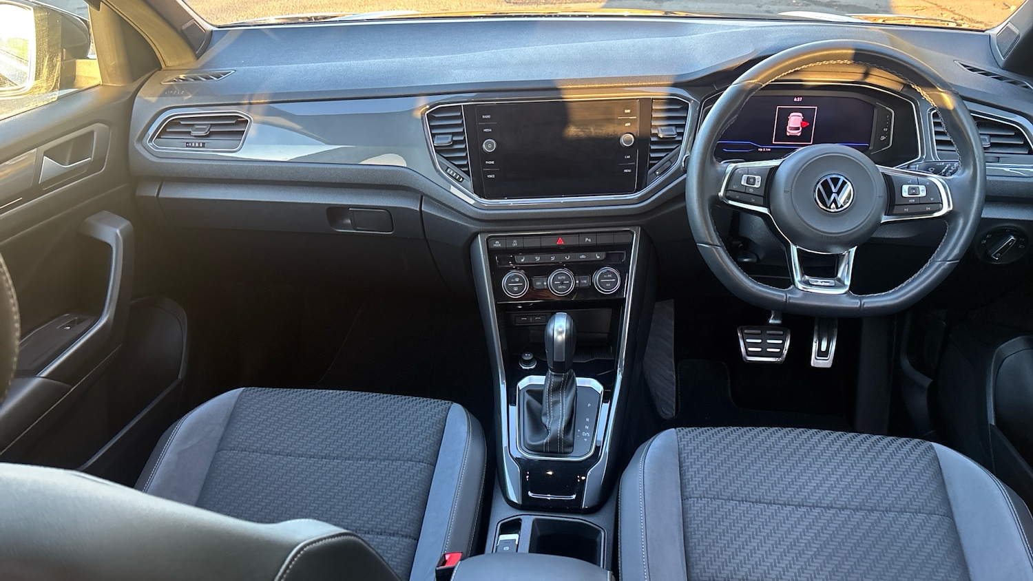 Used Volkswagen T-Roc 2021 for sale - 76650965: Photo 9