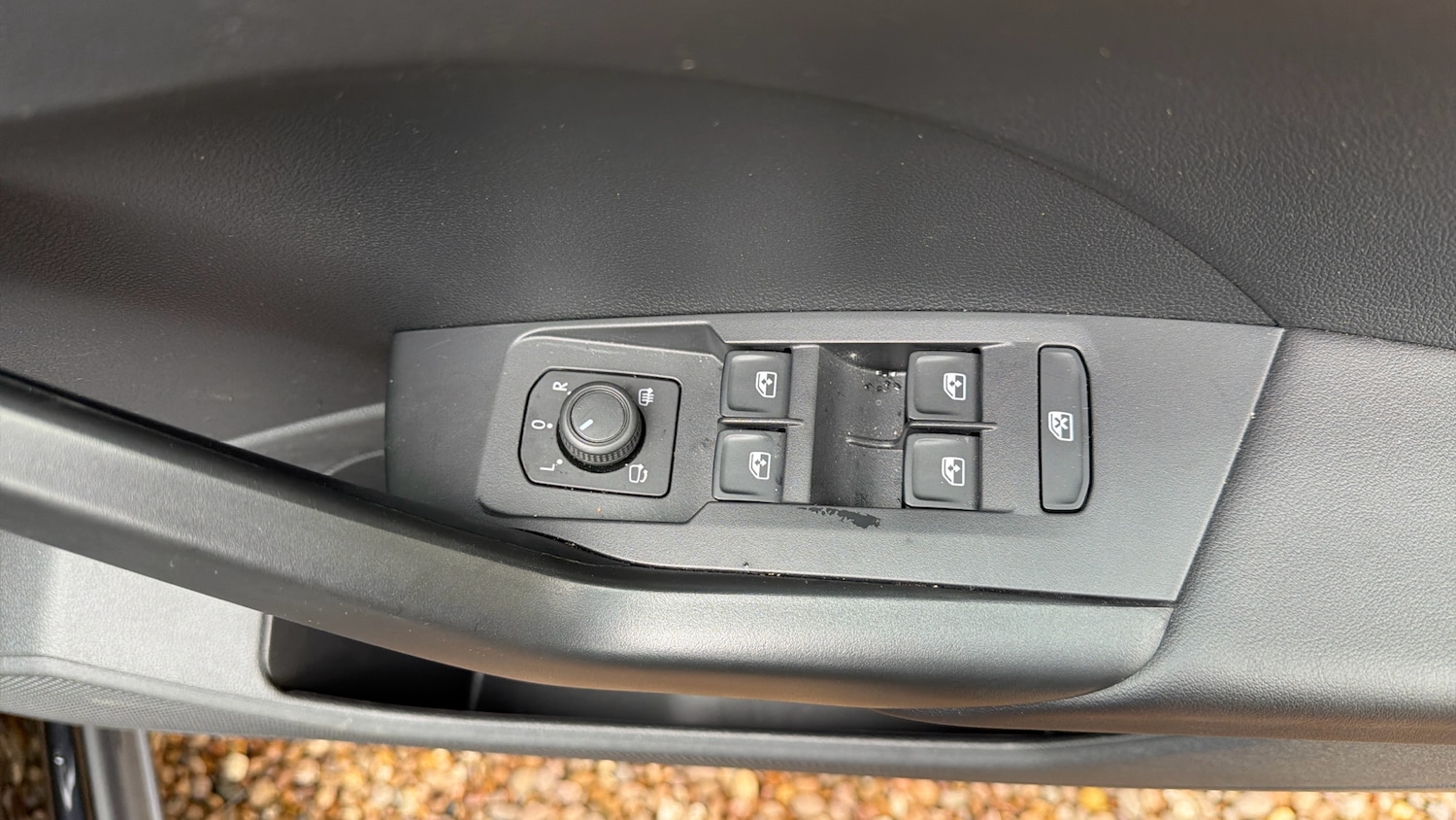 Used Volkswagen T-Cross 2024 for sale - 77663327: Photo 19