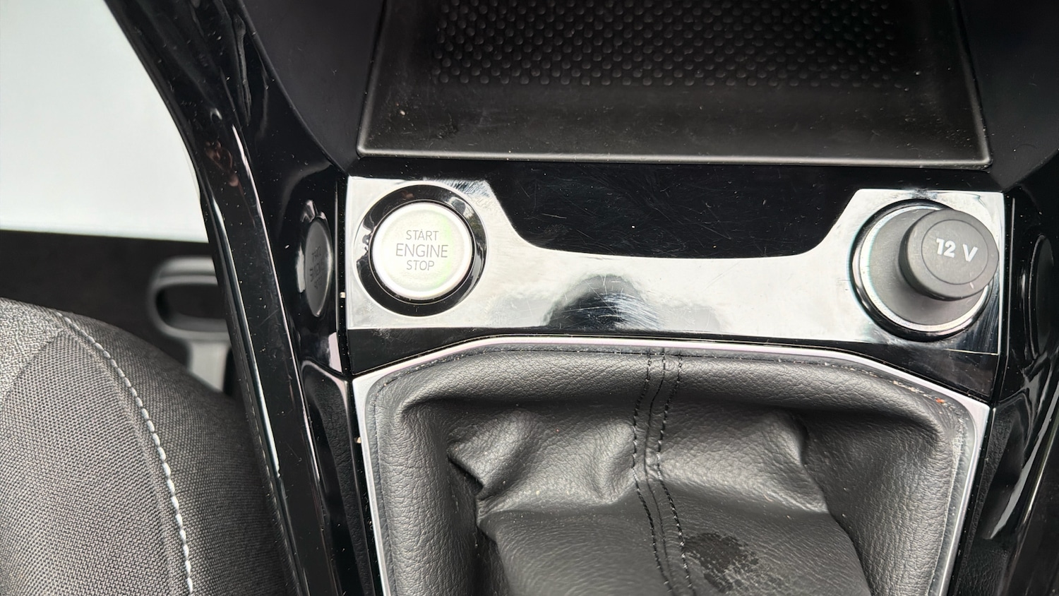 Used Volkswagen T-Cross 2024 for sale - 77663327: Photo 21