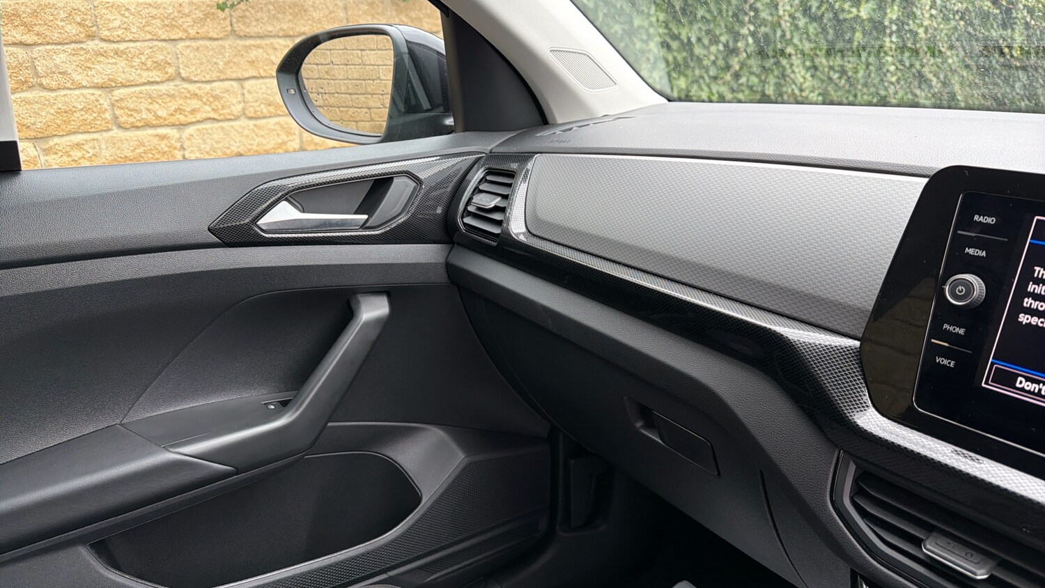 Used Volkswagen T-Cross 2024 for sale - 77663327: Photo 27