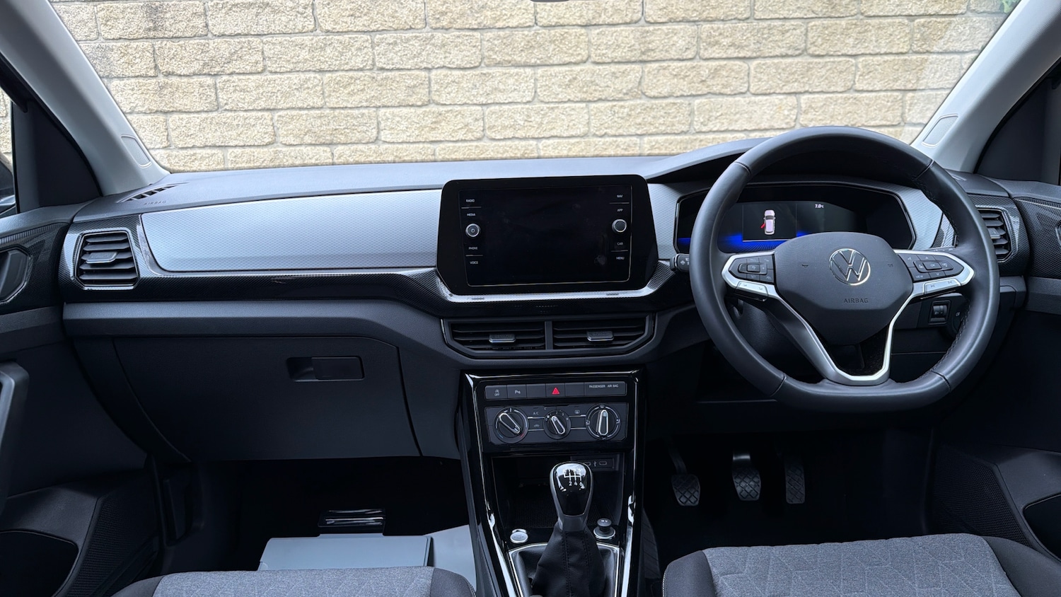 Used Volkswagen T-Cross 2024 for sale - 77663327: Photo 9