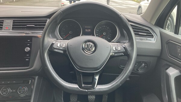 Used Volkswagen Tiguan 2019 for sale - 76157704: Photo 10