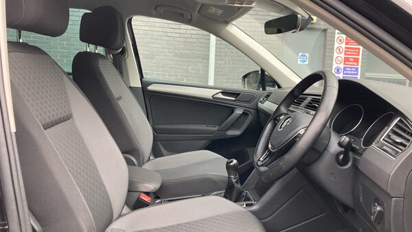 Used Volkswagen Tiguan 2019 for sale - 76157704: Photo 15