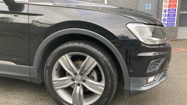 Used Volkswagen Tiguan 2019 for sale - 76157704: Photo 27