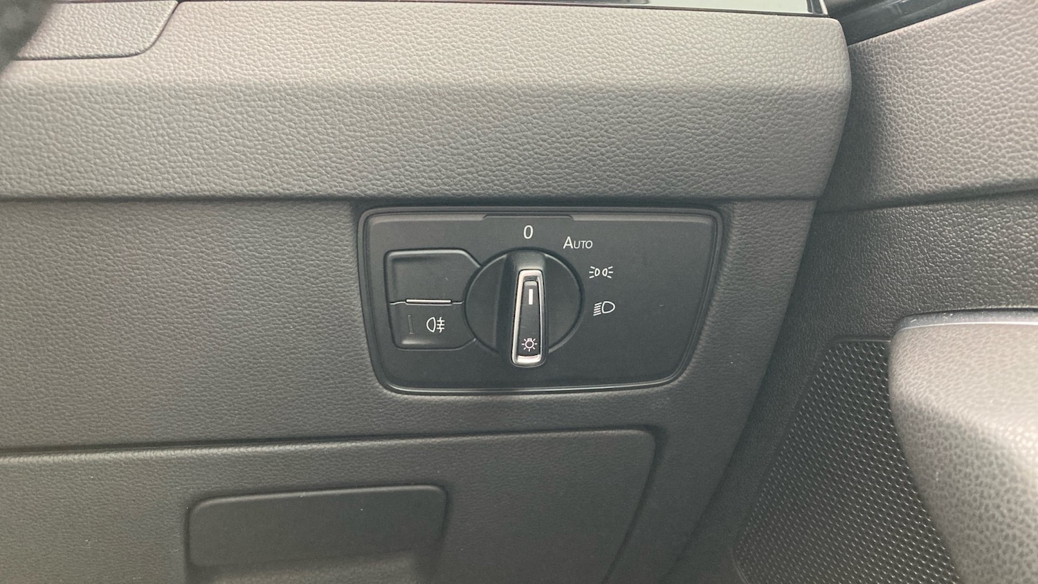 Vehicle 33