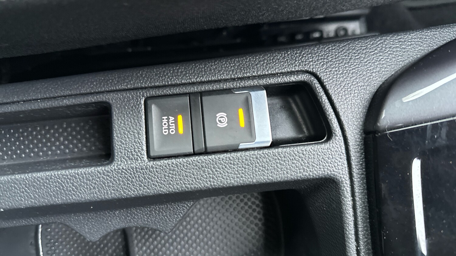 Used Volkswagen T-Roc 2021 for sale - 76784799: Photo 38