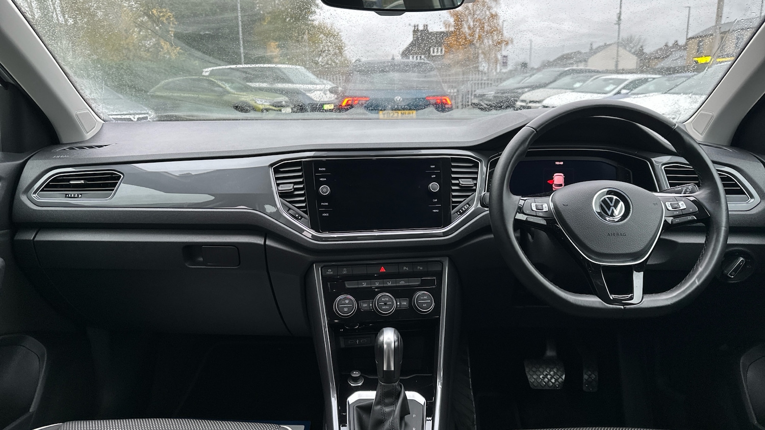 Used Volkswagen T-Roc 2021 for sale - 76784799: Photo 9