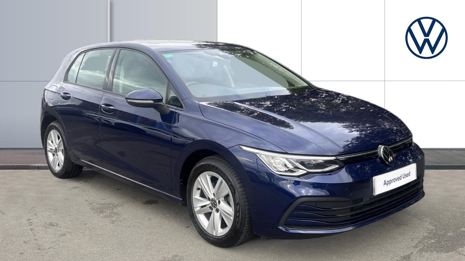 Used Volkswagen Golf 2023 for sale - 76120109: Photo 1