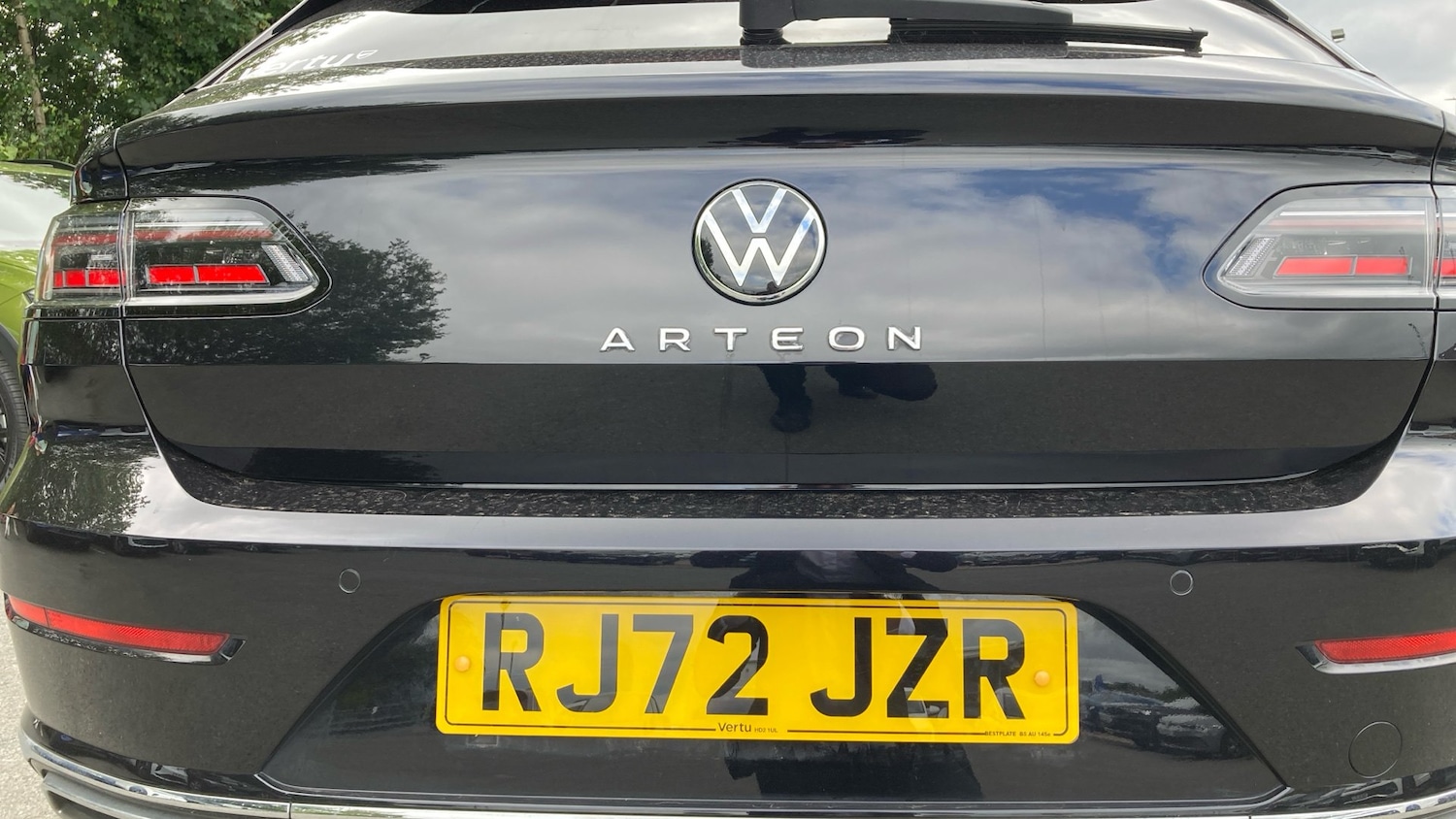 Vehicle 28