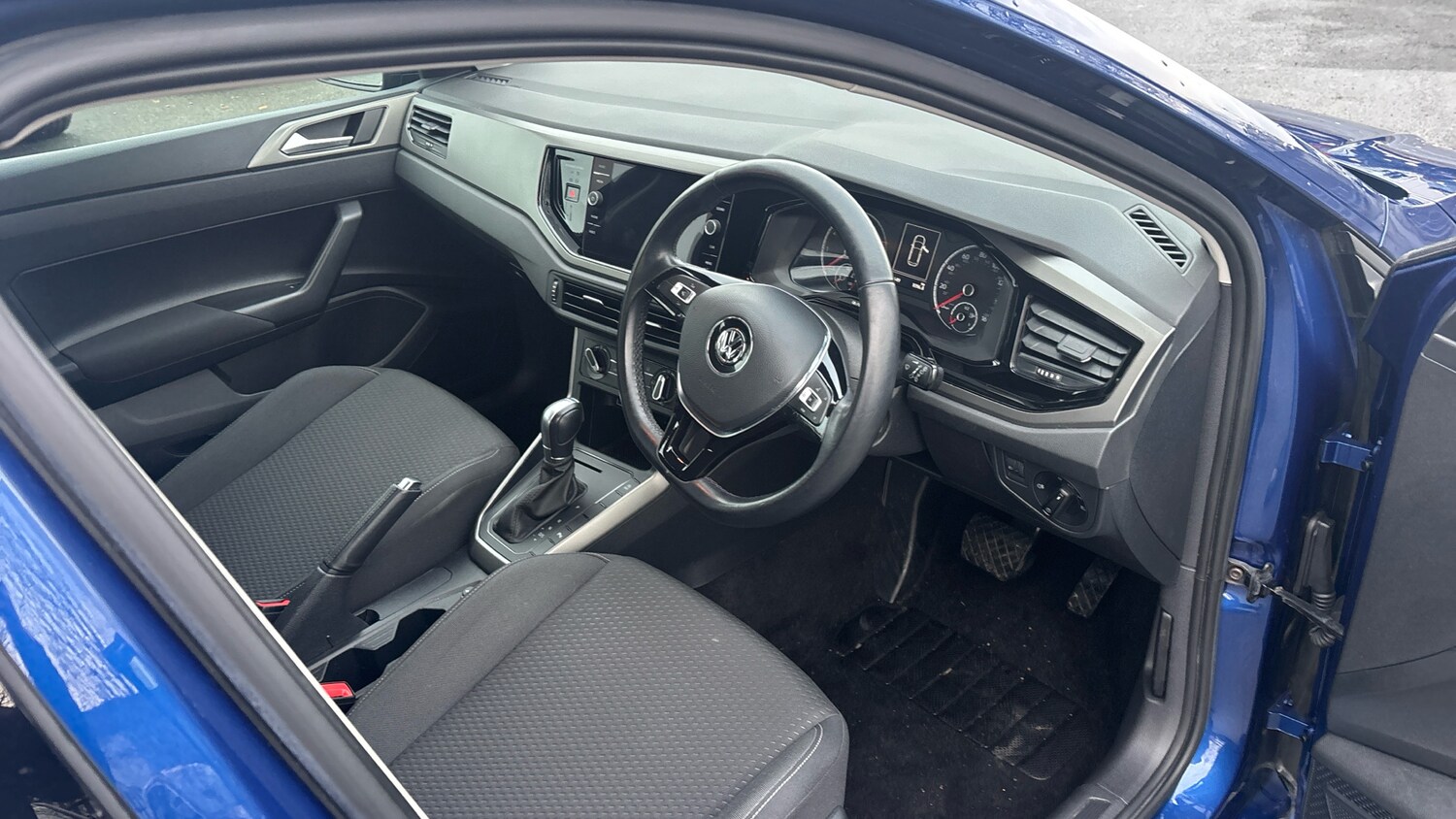 Used Volkswagen Polo 2019 for sale - 77640036: Photo 6