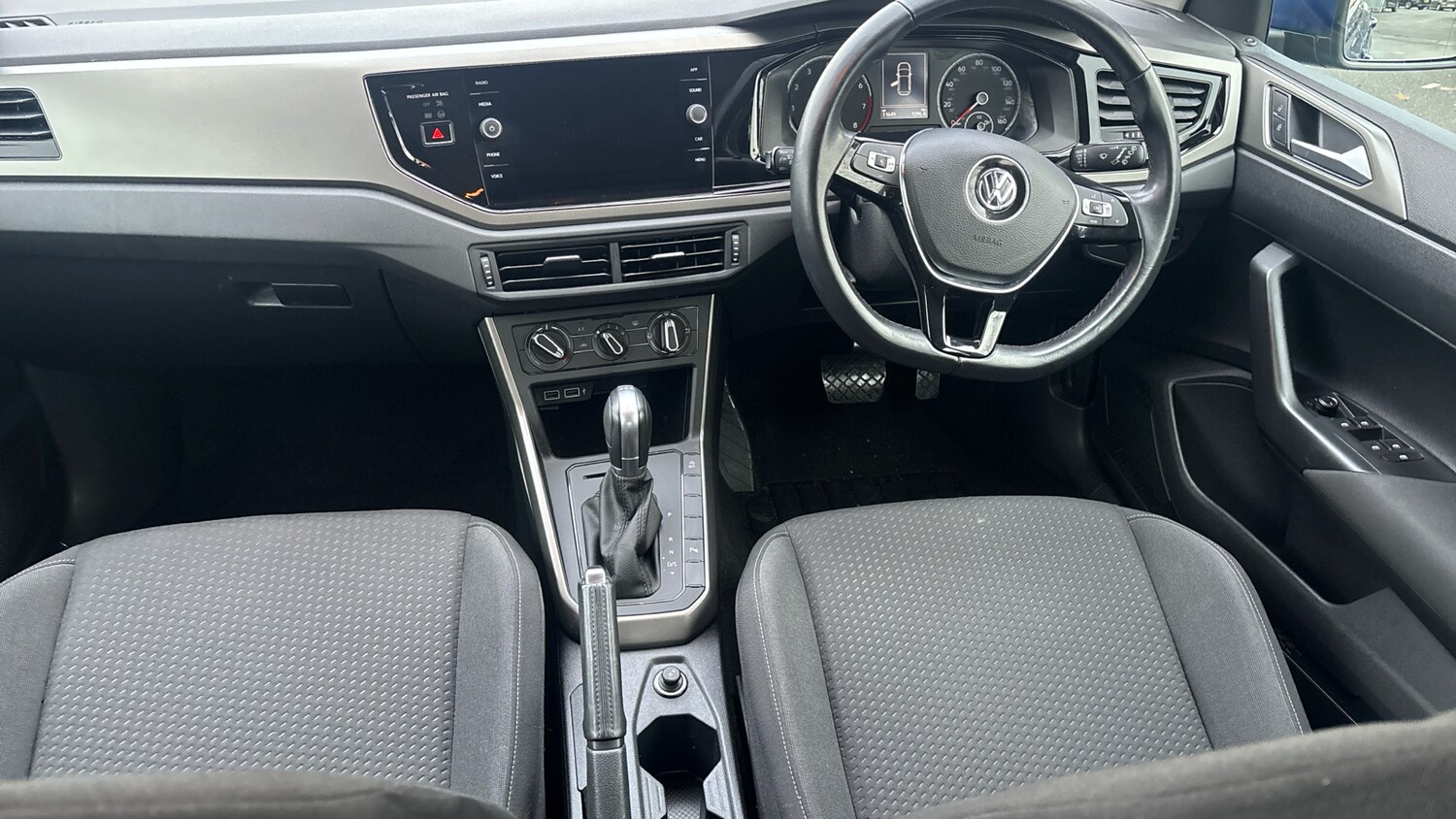 Used Volkswagen Polo 2019 for sale - 77640036: Photo 9