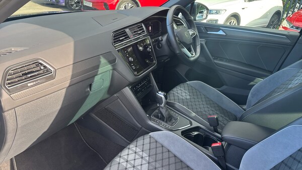Used Volkswagen Tiguan 2023 for sale - 76082356: Photo 2