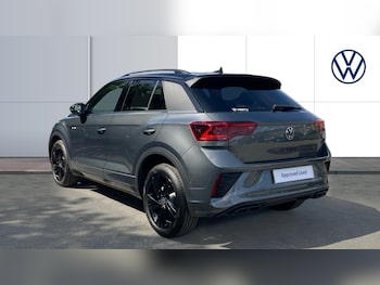 Used Volkswagen T-Roc 2025 for sale - 76064124: Photo