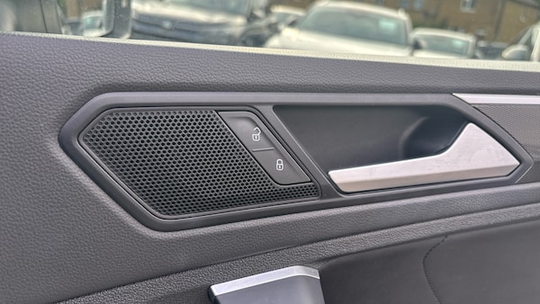 Used Volkswagen Tiguan 2020 for sale - 76115772: Photo 24
