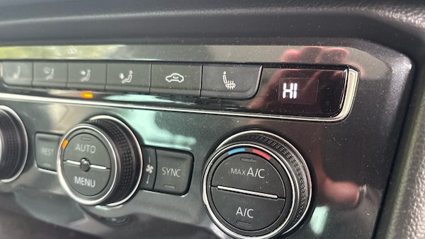 Used Volkswagen Tiguan 2020 for sale - 76115772: Photo 25