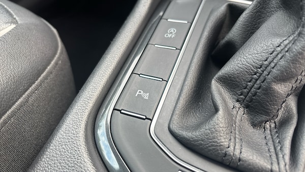 Used Volkswagen Tiguan 2020 for sale - 76115772: Photo 35