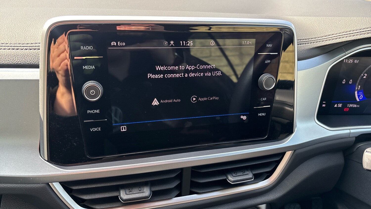 Used Volkswagen T-Roc 2023 for sale - 78093407: Photo 31