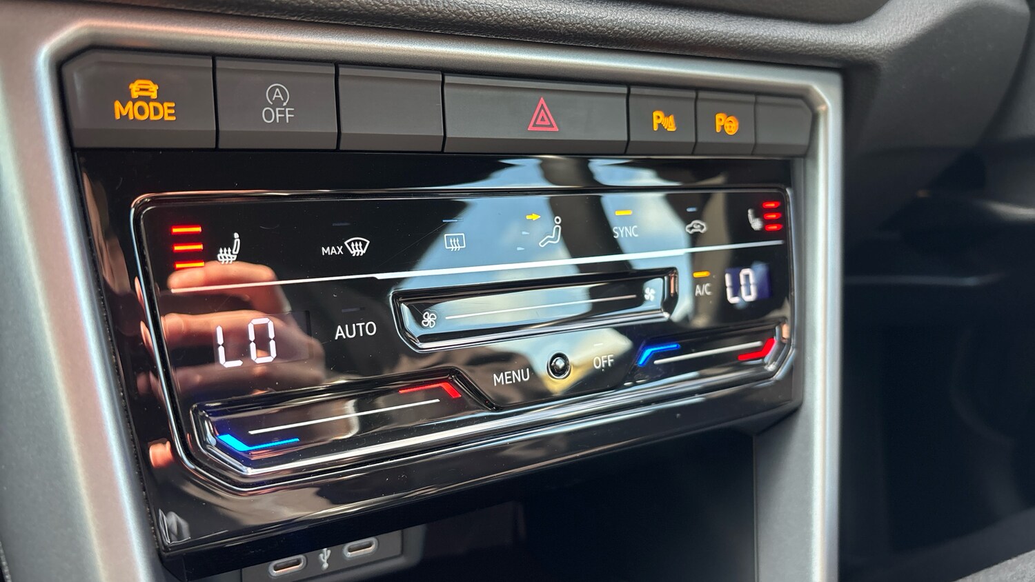 Used Volkswagen T-Roc 2023 for sale - 78093407: Photo 43