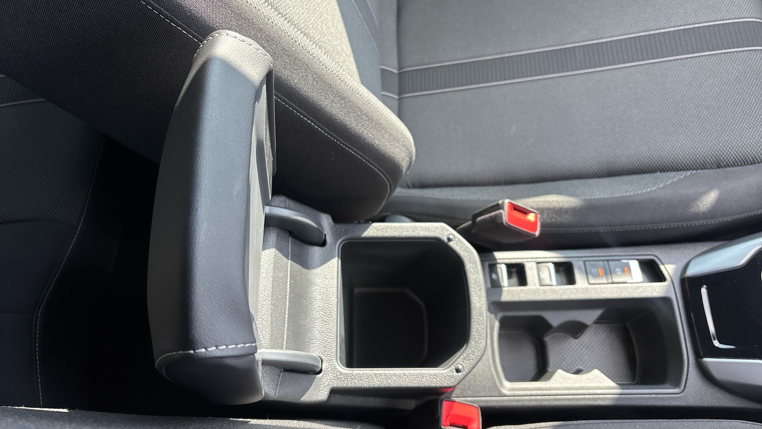 Used Volkswagen T-Roc 2023 for sale - 78093407: Photo 45