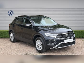 Used Volkswagen T-Roc 2024 for sale - 79798937: Photo