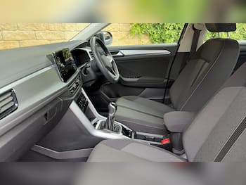 Used Volkswagen T-Roc 2024 for sale - 79798937: Photo
