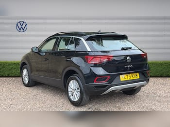 Used Volkswagen T-Roc 2024 for sale - 79798937: Photo