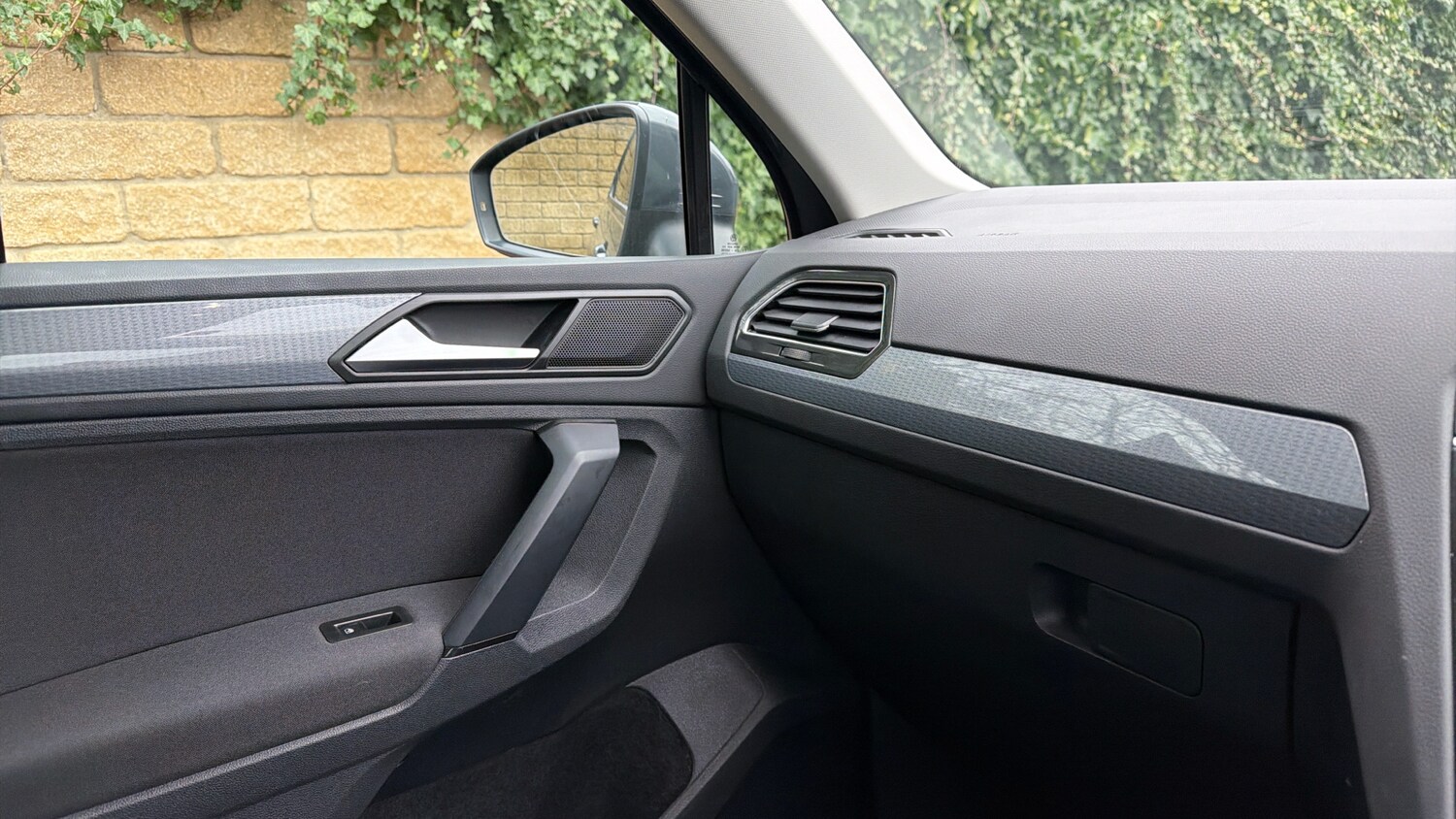 Used Volkswagen Tiguan 2022 for sale - 77578095: Photo 21