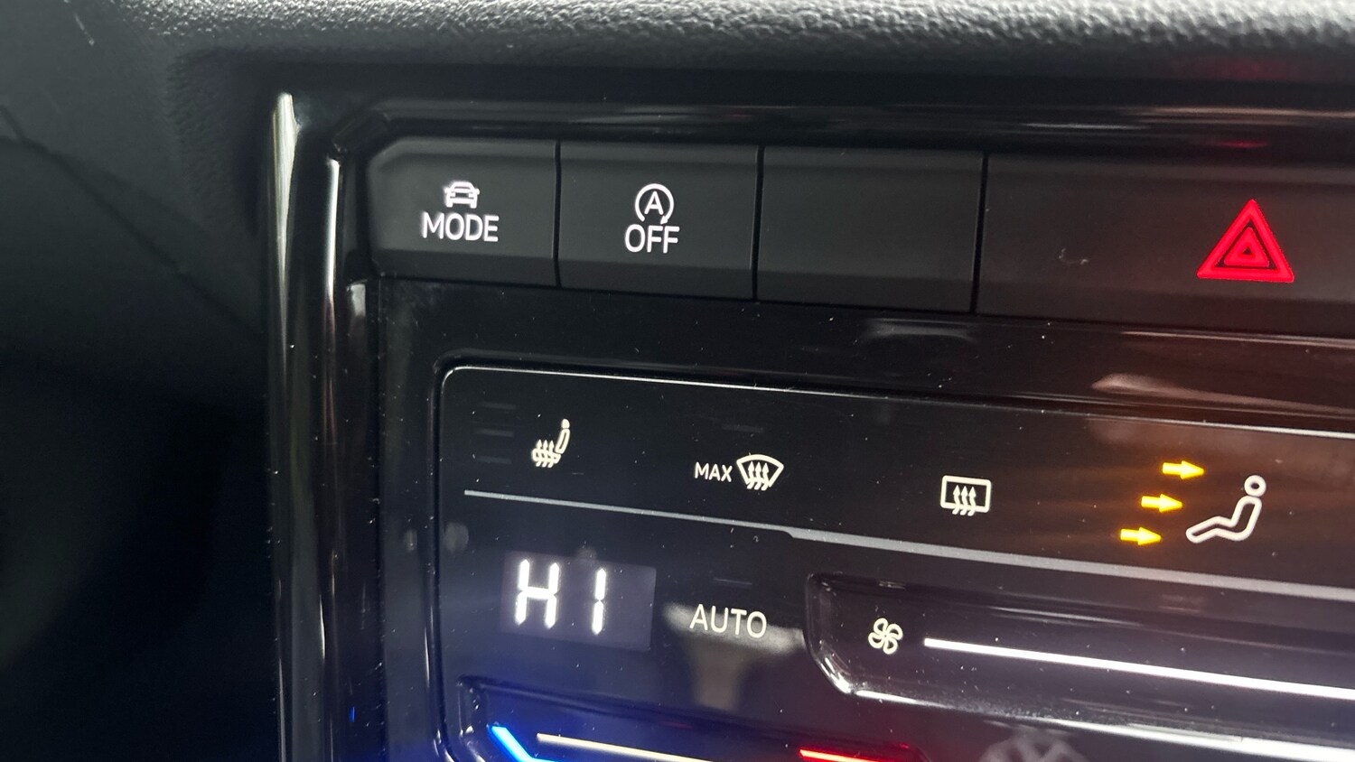 Used Volkswagen T-Roc 2022 for sale - 77590292: Photo 23