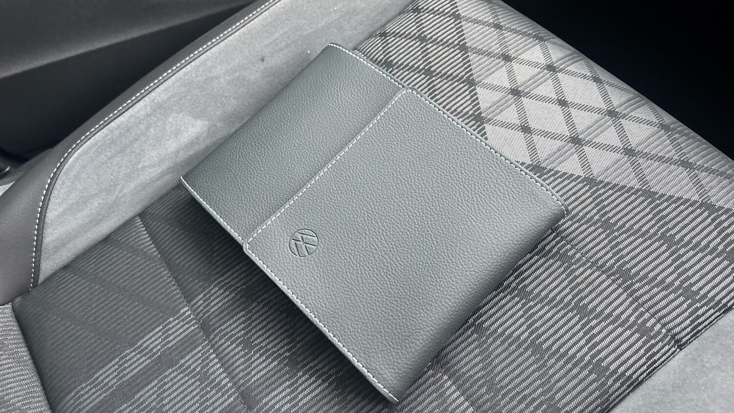 Used Volkswagen T-Roc 2022 for sale - 77590292: Photo 28