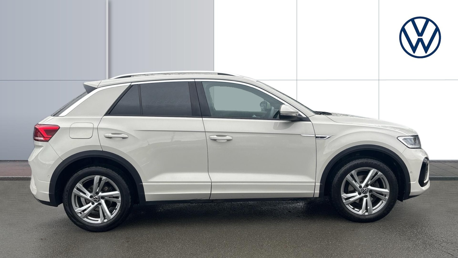 Used Volkswagen T-Roc 2022 for sale - 77590292: Photo 4