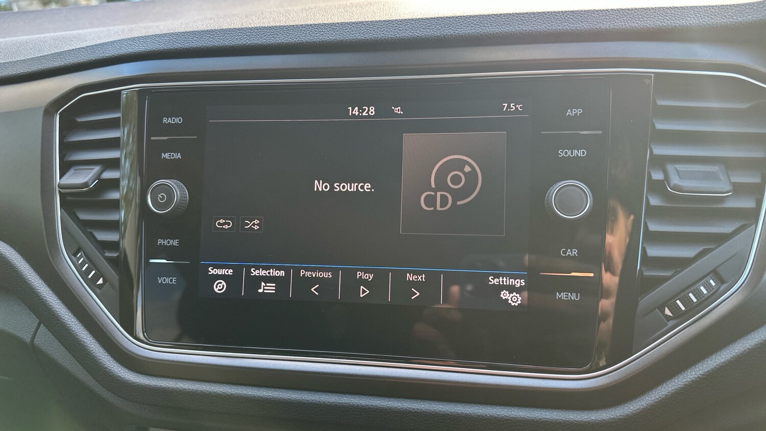 Used Volkswagen T-Roc 2018 for sale - 76494392: Photo 25