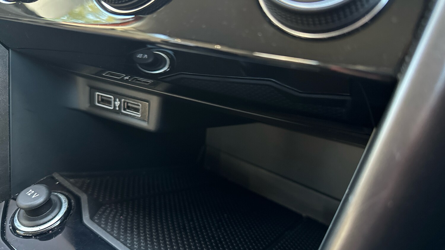 Used Volkswagen T-Roc 2018 for sale - 76494392: Photo 35