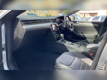 Used Volkswagen Arteon 2018 for sale - 75760613: Photo