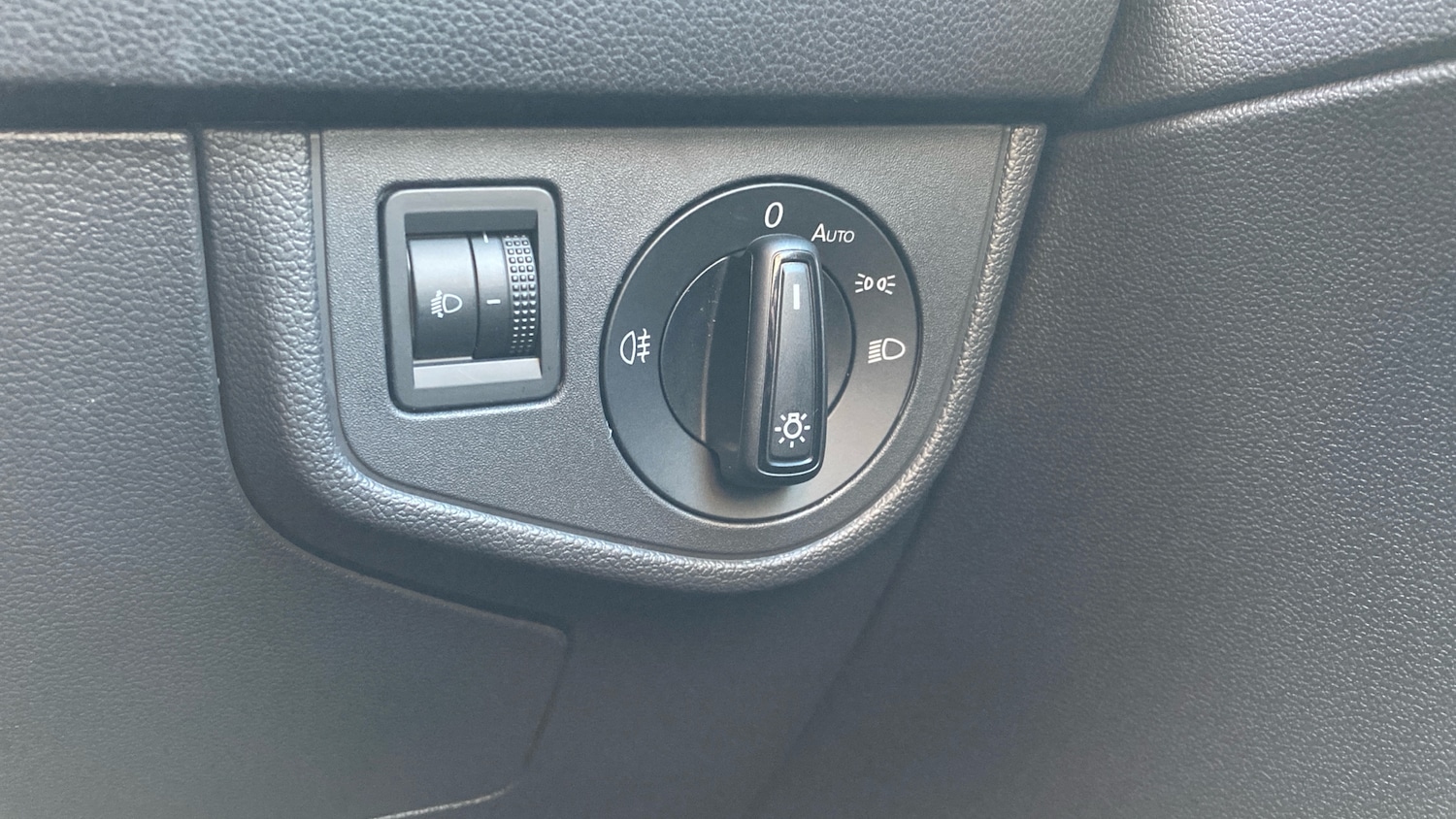 Used Volkswagen Polo 2025 for sale - 77274741: Photo 40