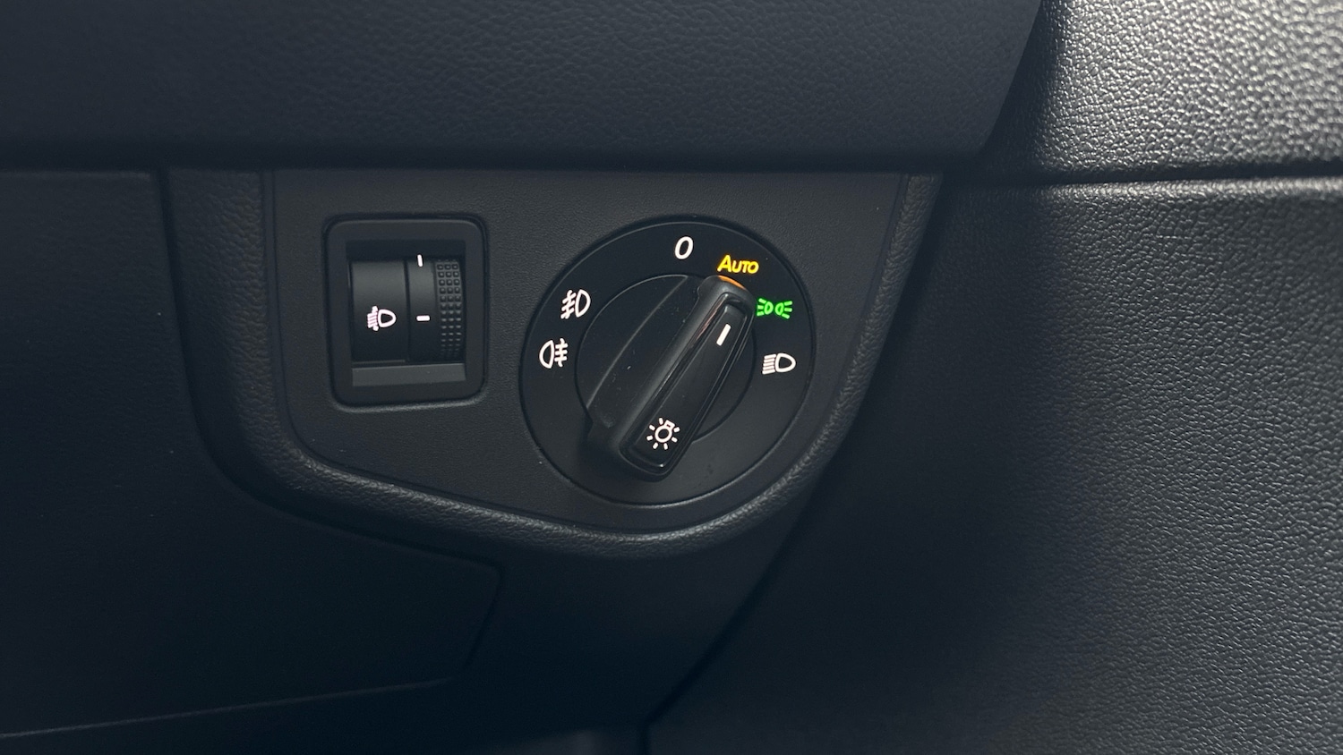 Used Volkswagen Taigo 2025 for sale - 76553717: Photo 34