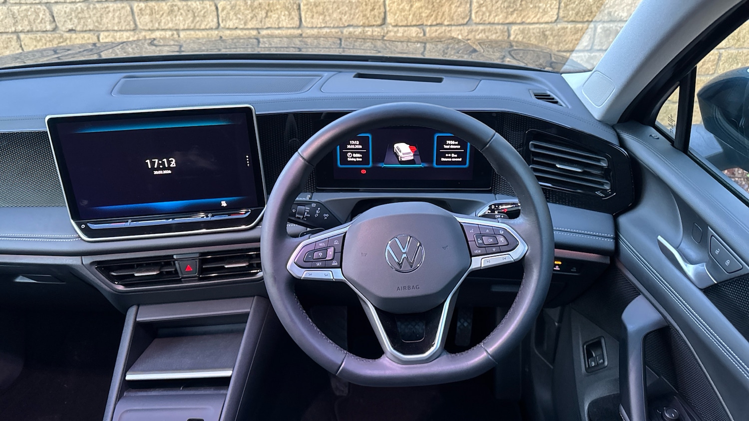 Used Volkswagen Tiguan 2024 for sale - 77643622: Photo 10