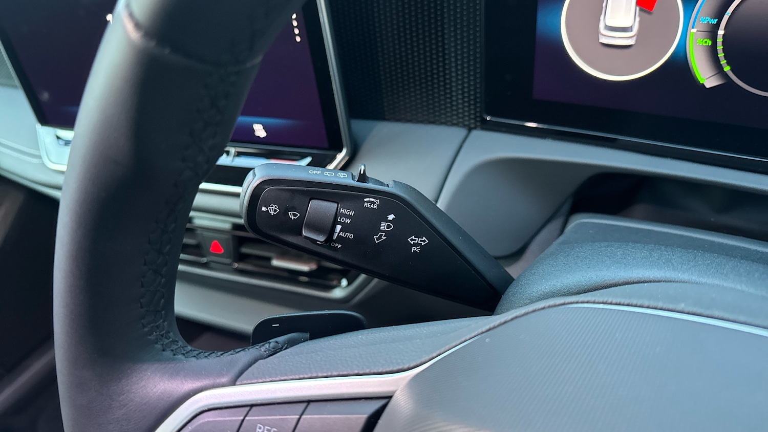 Used Volkswagen Tiguan 2024 for sale - 77643622: Photo 31