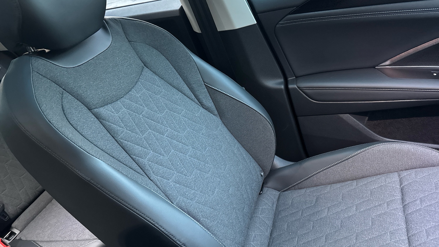 Used Volkswagen Tiguan 2024 for sale - 77643622: Photo 37