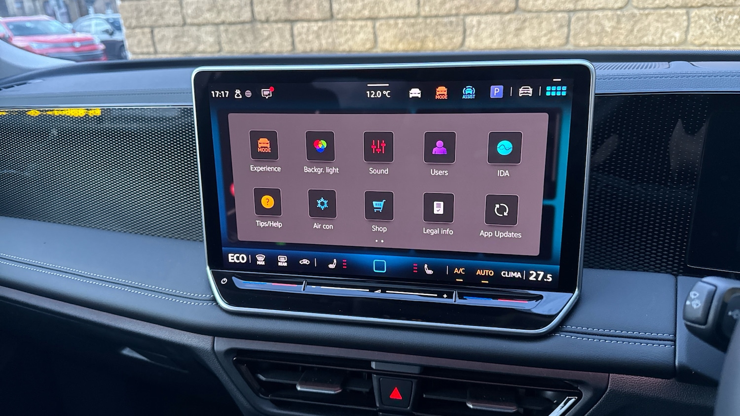 Used Volkswagen Tiguan 2024 for sale - 77643622: Photo 41