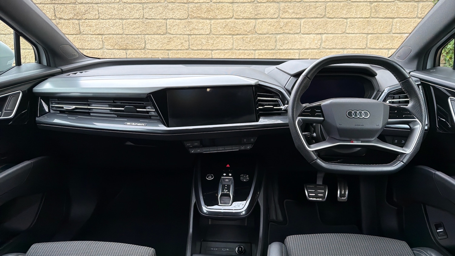 Used Audi Q4 e-tron 2023 for sale - 78198659: Photo 10