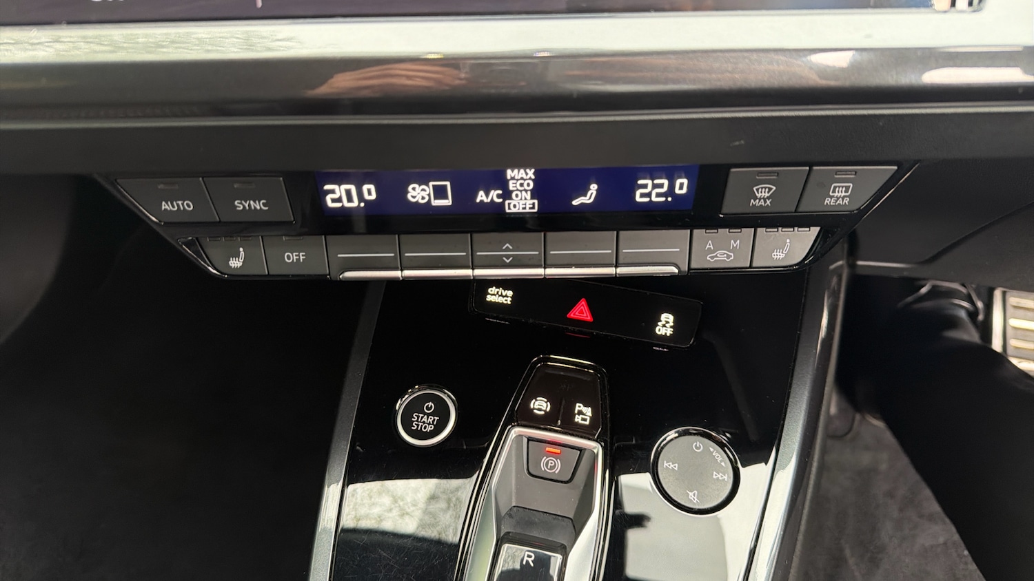 Used Audi Q4 e-tron 2023 for sale - 78198659: Photo 26