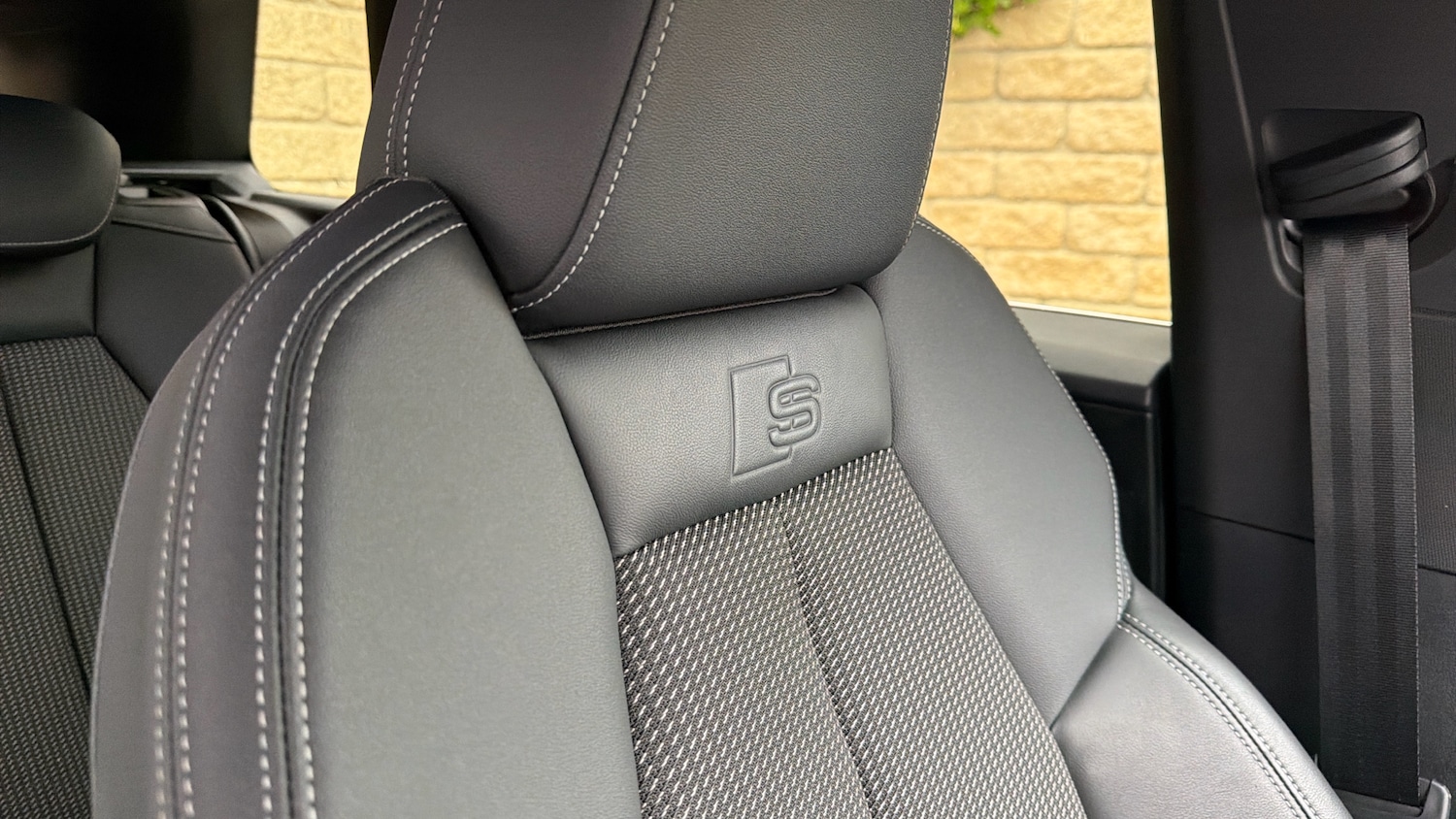 Used Audi Q4 e-tron 2023 for sale - 78198659: Photo 31