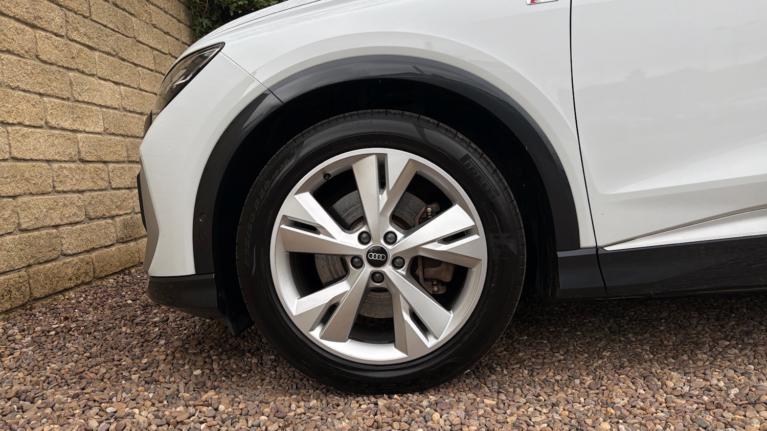 Used Audi Q4 e-tron 2023 for sale - 78198659: Photo 7